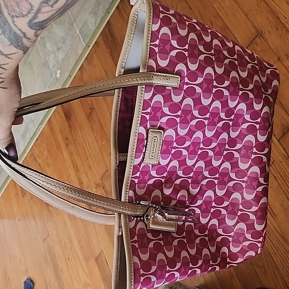 Coach tote